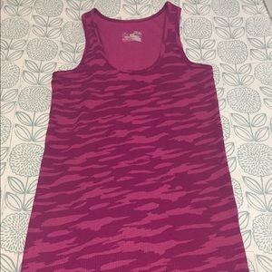 Magenta Under Armour Heat Gear tank